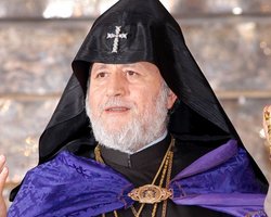 Армянская апостольская церковь против предоставления томоса Украине