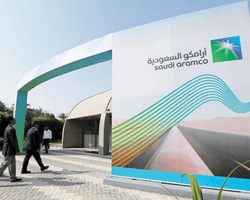 Саудовская Аравия сокращает поставки нефти и повышает цены