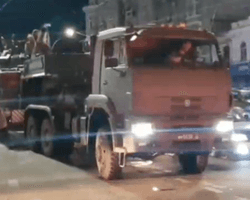 Танки, артиллерия, РСЗО: Пригожин отправлял на Москву более 1000 единиц техники, — росСМИ