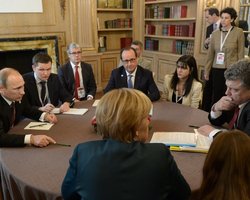 Меркель готова участвовать в "нормандском формате"