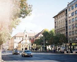 Украинцы в Венгрии: как получить статус беженца, пособие, попасть на языковые курсы