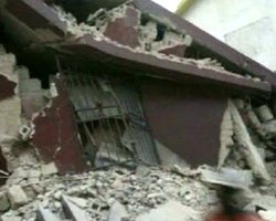 На Гаити от недостатка помощи продолжают умирать люди