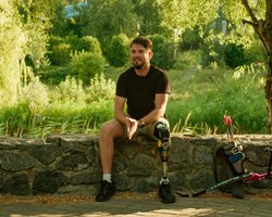 Історії сімей ветеранів: Олег Сподін з гідністю пройшов випробування і повернувся до коханої додому в Горішні Плавні