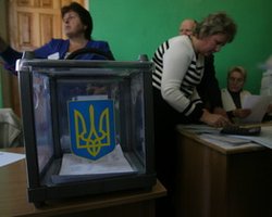 ПР намерена выдвинуть в проблемных округах новых кандидатов, - СМИ