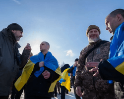 "Почти половина — защитники Мариуполя": Зеленский рассказал о 50-м обмене пленными (видео)