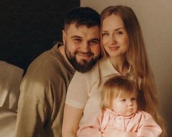 Задержались на 15 минут: семья известного комика чуть не погибла во время теракта в Киеве