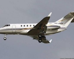 В московском аэропорту самолет сел на брюхо из-за отказа шасси