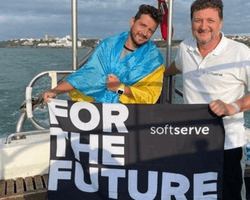 Пловец из Львова покорил Ла-Манш к 30-летию независимости Украины