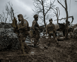 Не дать пойти на Славянск и Краматорск: Сырский объяснил важность обороны Бахмута