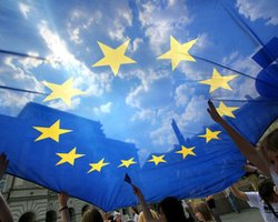 Нобелевские лауреаты выступили против присуждения ЕС премии мира