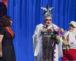 Андрій Данилко, який відмовився бути суддею Нацвідбору, епічно потролив фіналісток (фото)