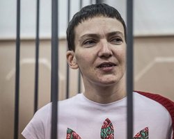 Порошенко потребовал немедленно освободить Савченко