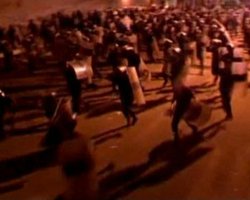 Египтяне вновь попытались штурмовать посольство США в Каире 