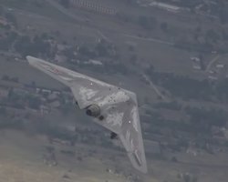 Россия пугает ударным дроном "Охотник", но до Украины он не долетит, - эксперт