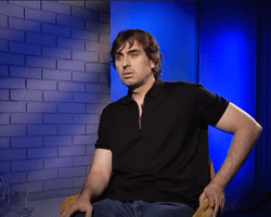 "Бороться должны все": звезда фильма "Довбуш" признался, планирует ли мобилизоваться (видео)