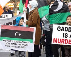 Власти Ливии прекратили выплаты бывшим повстанцам