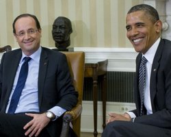 Олланд приглашает Порошенко на годовщину высадки союзников в Нормандии