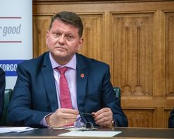 Работал на Трампа и Януковича: Залужному предлагал услуги политконсультант Манафорт, — AP