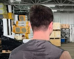 Штабеля запчастей для бронетехники: НАБУ разоблачило схему в оборонке на ₴350 миллионов (фото)