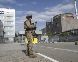 Запорожская АЭС работает от генераторов: Минэнерго предупреждает о риске ядерной аварии