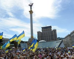 Рейтинг Партии регионов стабилен, поддержка Батьківщини падает