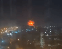 В Крыму раздаются мощные взрывы: оккупанты говорят, что акваторию атаковали "Нептуны" (видео)