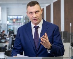 Кличко просит Кабмин разрешить смягчение карантина в Киеве и готовится к запуску метро