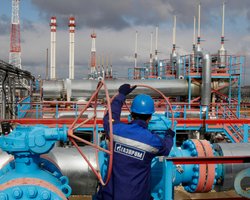 "Газпром" отказался от бронирования допмощностей ГТС Украины на февраль: газ в Европе подорожал