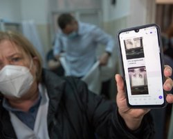 Двум – по 1,5 месяца. Кличко показал, как лечат детей в коронавирусной больнице (видео)