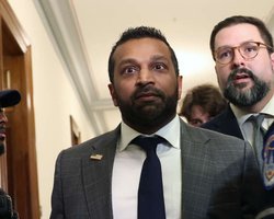 Іранські хакери зламали пошту глави ФБР Кеша Пателя й опублікували його особисті фото