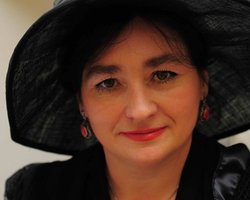 В МВД заявили, что не оказывали давления на писательницу Матиос