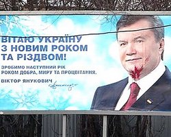 Партия регионов будет мстить за атаки на билборды Януковича, - Королевская