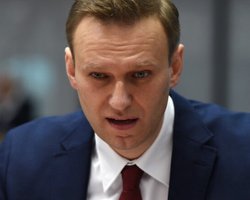 Выводы парамедиков "скорой" противоречат диагнозу, который поставили Навальному врачи, – Reuters