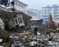 "Первая неделя марта": сейсмолог предупредил о катаклизмах по всему миру (видео)