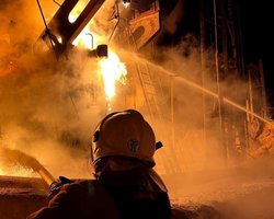 ВС РФ атаковали Харьков ракетами: известно о по меньшей мере о 22 "прилетах"