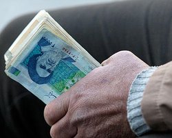 В Иране начали блокировать смс со словом доллар