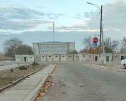 ЗС РФ створюють три лінії оборони під Херсоном: опубліковано супутникові знімки