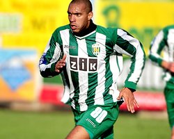 Лидер Карпат прооперирован в Бразилии