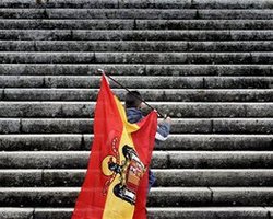 Испания отказывается принимать финансовые условия ЕС