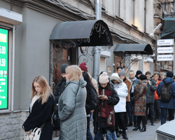 Смерть Навального обвалила курс рубля: валюта обновила многонедельный минимум