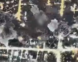 Ізраїль вдруге вдарив по підземному бункеру Хаменеї в Тегерані: чим пробивали бетон (відео)