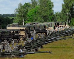 "В приоритете другие программы": В США прокомментировали применение ленд-лиза для Украины