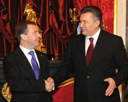 Идем на Восток. Украинская власть повернулась от Европы к России