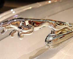 Jaguar будет производить кроссоверы