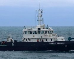 В Крыму подорвался российский катер для поиска мин "Владимир Козицкий", — соцсети