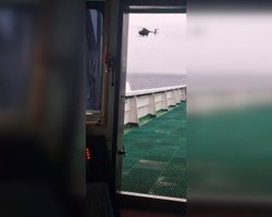 Американський десант намагається захопити російський танкер, — Reuters (відео)