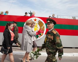 "Красный" уровень угрозы, взрывы и военные сборы: что происходит в Приднестровье