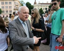 Мэром Черновцов в пятый раз переизбран Федорук