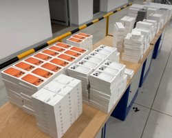 На Львовщине остановили контрабанду техники Apple на 35 млн: подозревают известную сеть