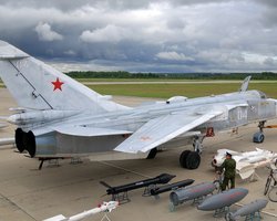 Взрывы в Крыму: в РФ заявили об атаке дронов на военный аэродром под Симферополем